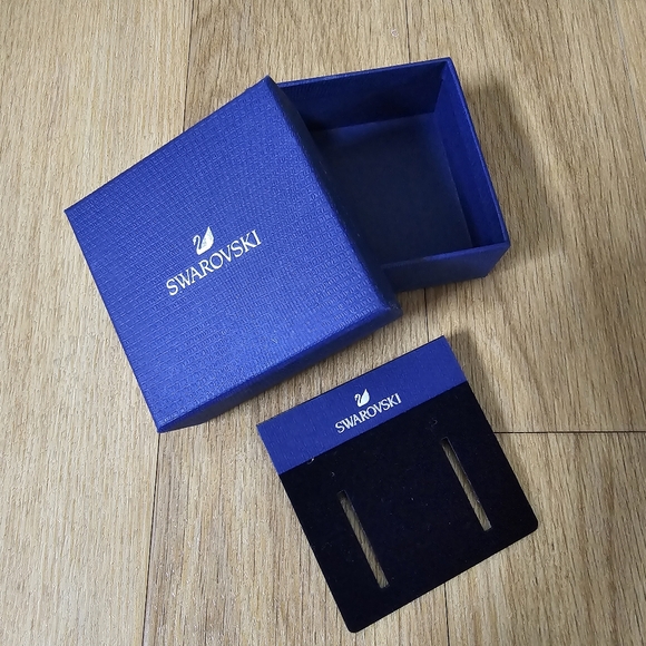Swarovski gift box - Picture 1 of 4